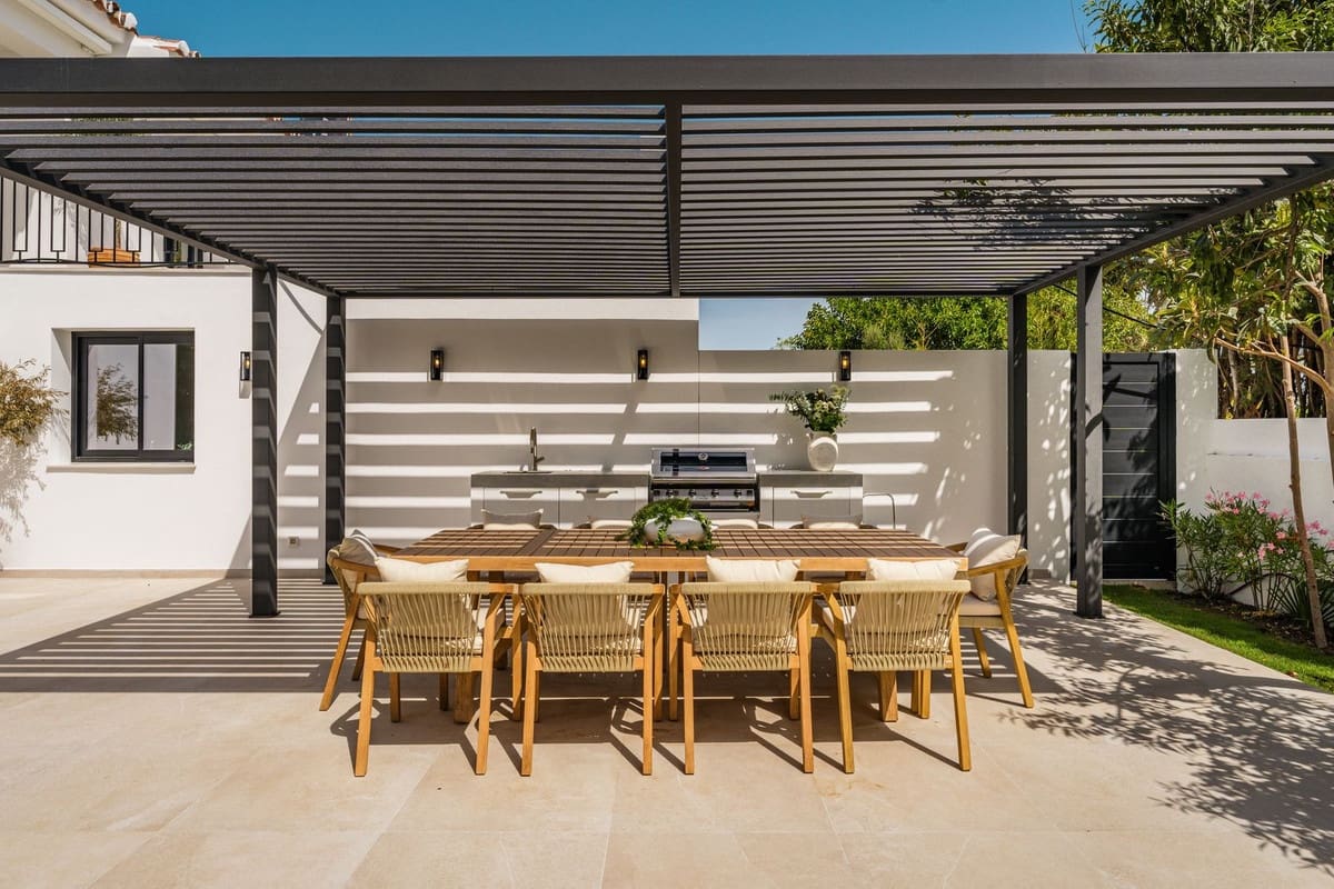 4 chambre Villa/Maison à vendre à Marbella avec piscine garage - 3 850 000 € (Ref: 9441677)