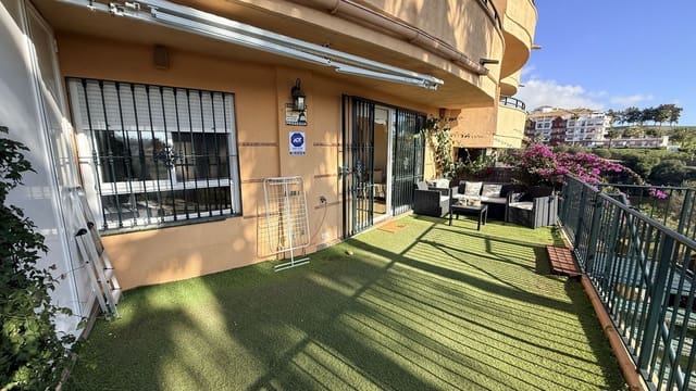 1 chambre Appartement à vendre à Riviera del Sol, Mijas avec piscine - 289 000 € (Ref: 9447278)