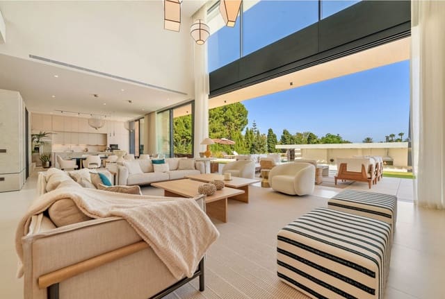 6 sovrum Villa till salu i Guadalmina Alta, Marbella med pool garage - 5 995 000 € (Ref: 9448511)