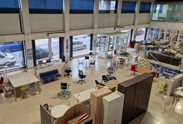 Erhverv til salg i Marbella - € 5.000.000 (Ref: 9449935)