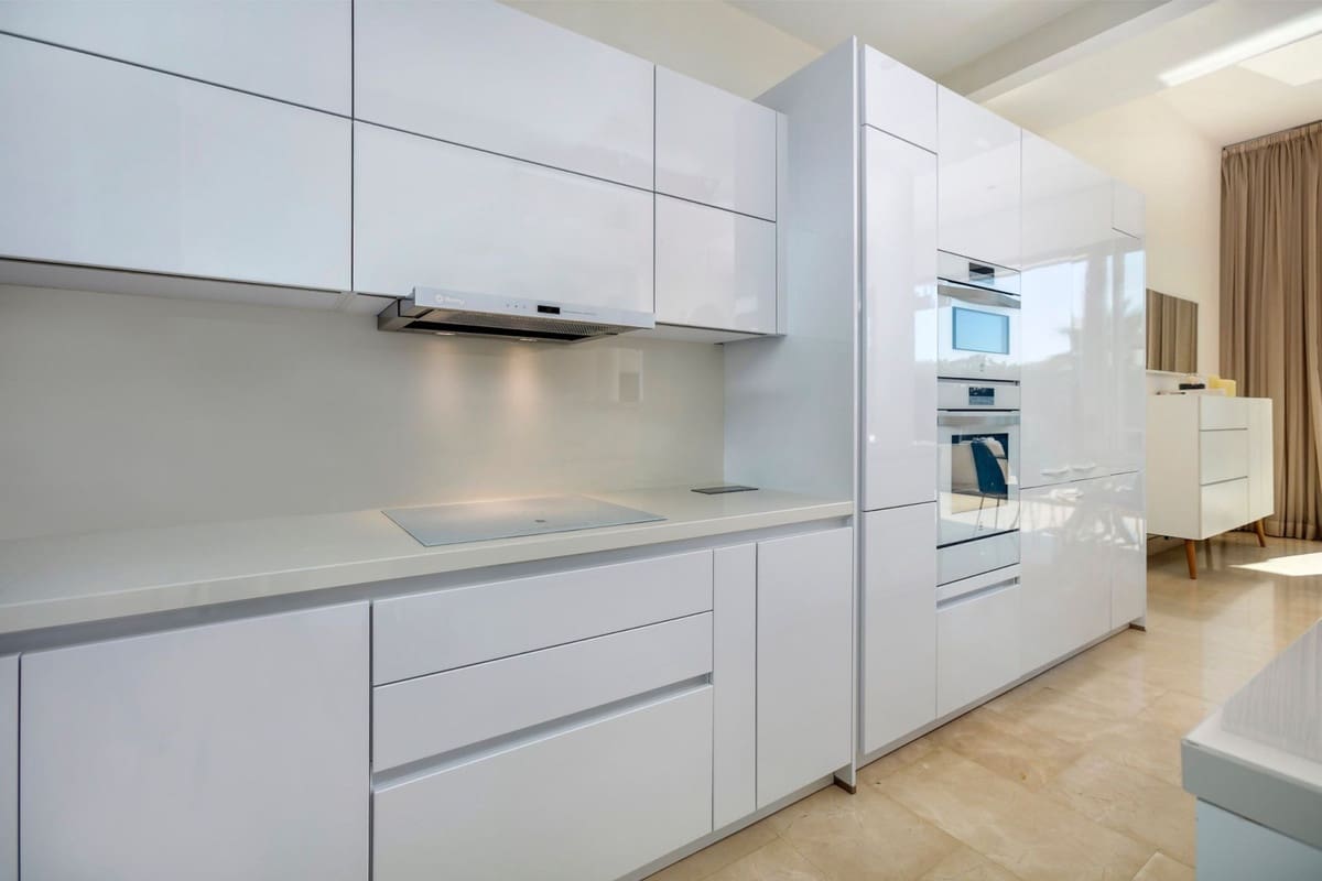 5 sypialnia Willa na kwatery wakacyjne w Benahavis z basenem garażem - 5 600 € (Ref: 9492754)