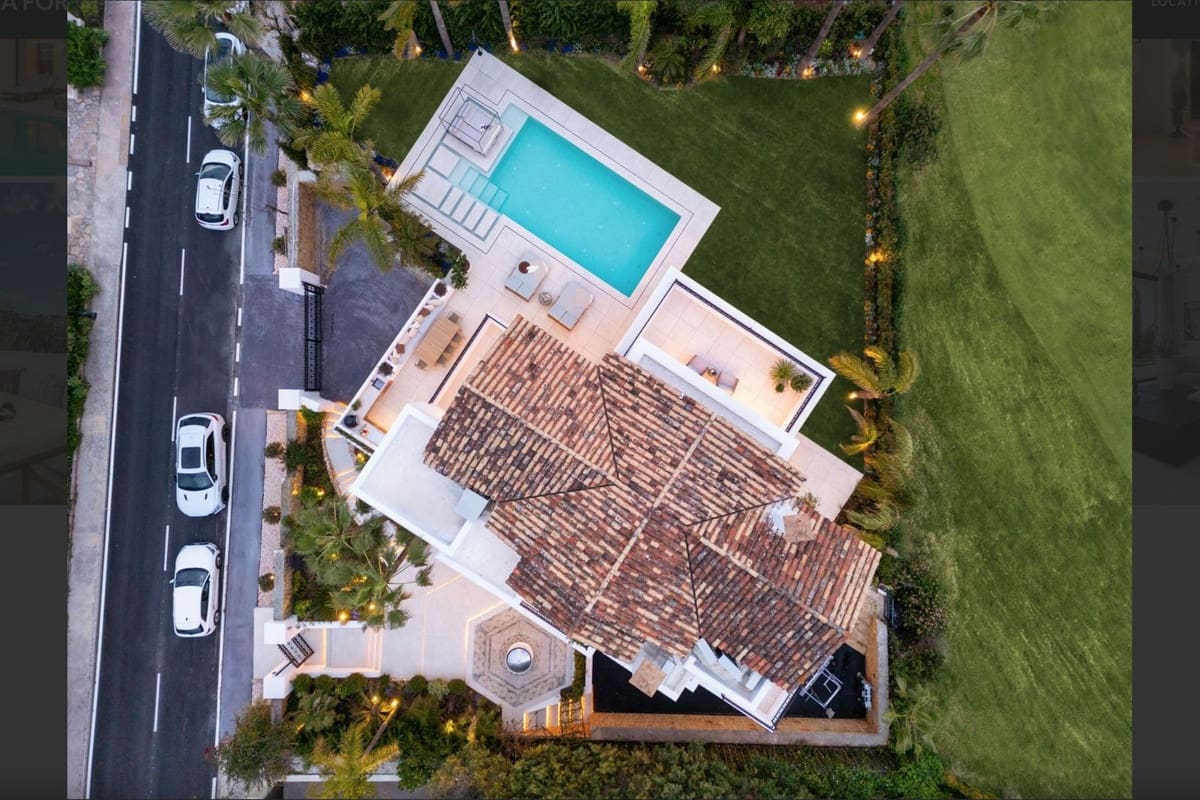 Chalet de 5 habitaciones en Los Arqueros en venta con piscina garaje - 5.495.000 € (Ref: 9497700)