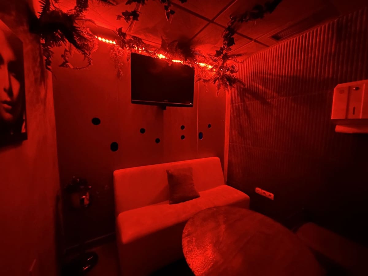 Restaurant/Bar til salgs i Marbella med garasje - € 650 000 (Ref: 9547122)