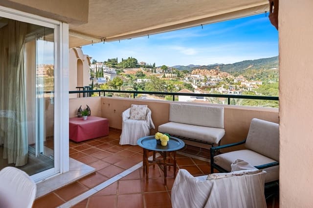 3 quarto Penthouse para venda em Elviria, Marbella com piscina garagem - 625 000 € (Ref: 9618608)