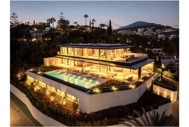 8 soverom Villa til salgs i Benahavís med svømmebasseng garasje - € 19 880 000 (Ref: 9623221)