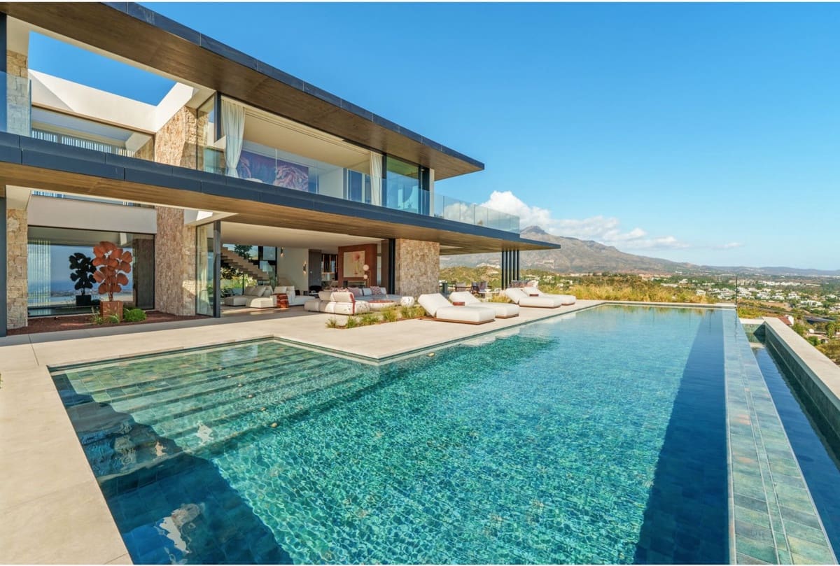 8 chambre Villa/Maison à vendre à Benahavis avec piscine garage - 19 880 000 € (Ref: 9623221)