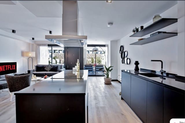 2 soveværelse Lejlighed til salg i Mijas Costa, Mijas med swimmingpool garage - € 339.000 (Ref: 9641019)