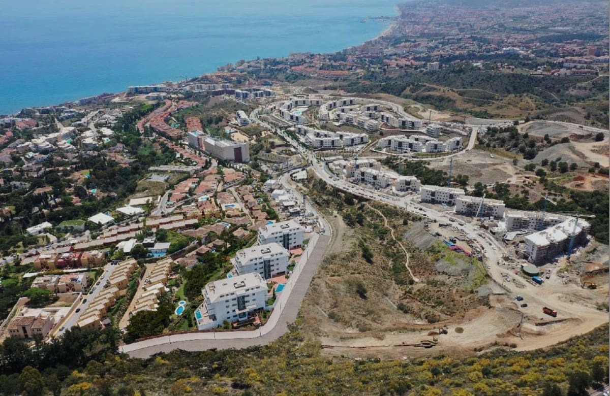 3 soveværelse Penthouse til salg i Fuengirola med swimmingpool garage - € 1.098.500 (Ref: 9669722)