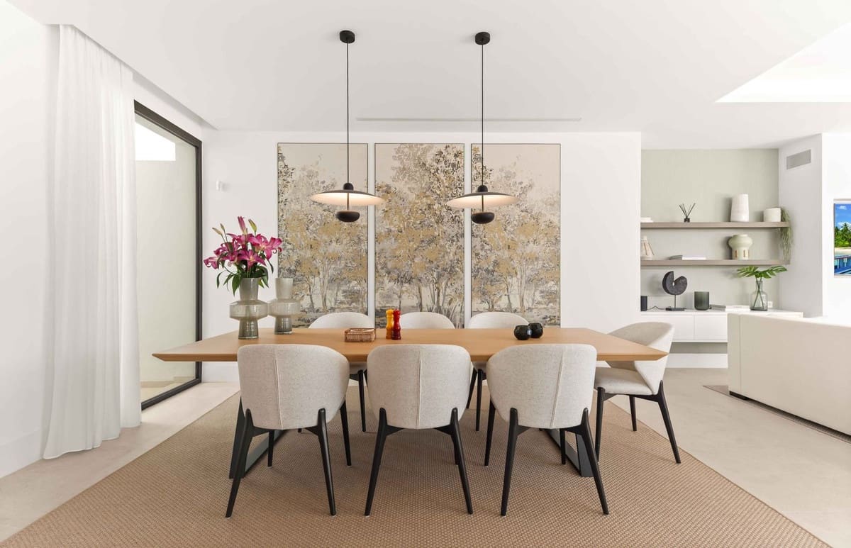 4 quarto Moradia Geminada para venda em Las Chapas com piscina - 1 295 000 € (Ref: 9720953)