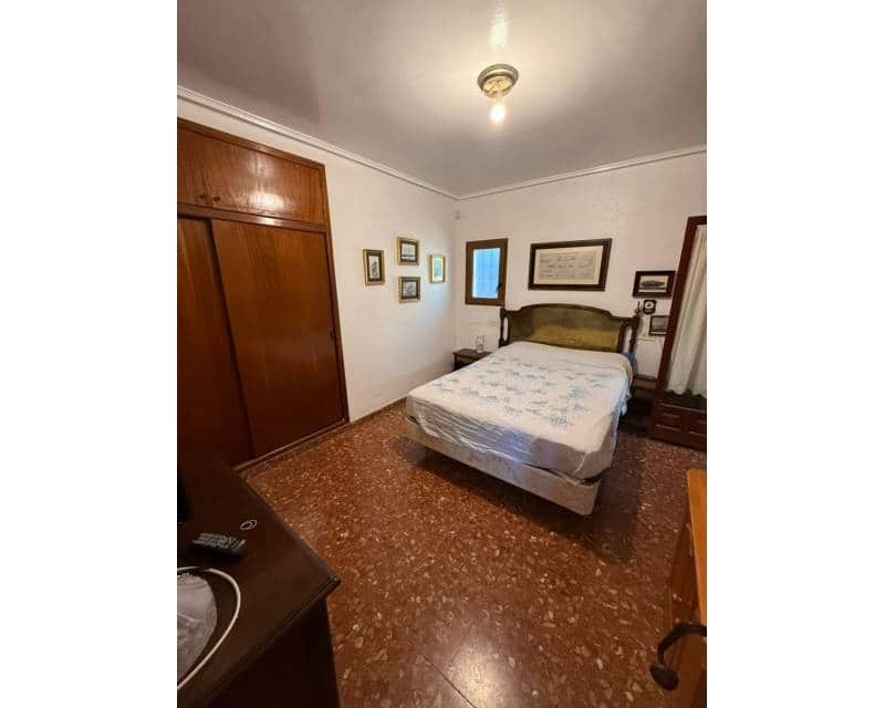 6 Zimmer Villa zu verkaufen in Campoamor mit Pool Garage - 875.000 € (Ref: 10000050)