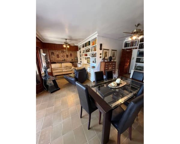 6 Zimmer Villa zu verkaufen in Campoamor, Orihuela mit Pool Garage - 875.000 € (Ref: 10000050)