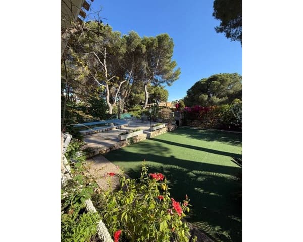 6 Zimmer Villa zu verkaufen in Campoamor, Orihuela mit Pool Garage - 875.000 € (Ref: 10000050)