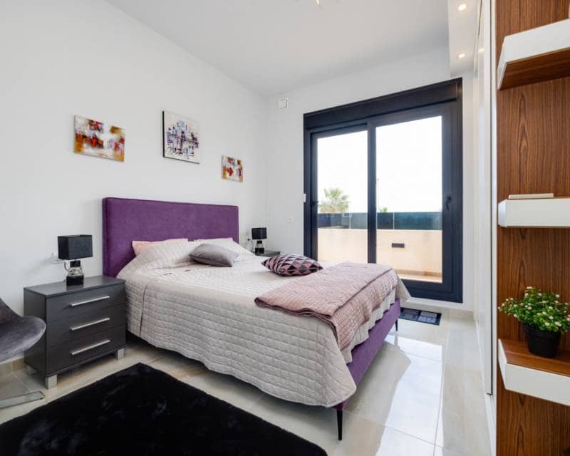 3 Zimmer Villa zu verkaufen in Orihuela Costa mit Pool Garage - 850.000 € (Ref: 10000051)