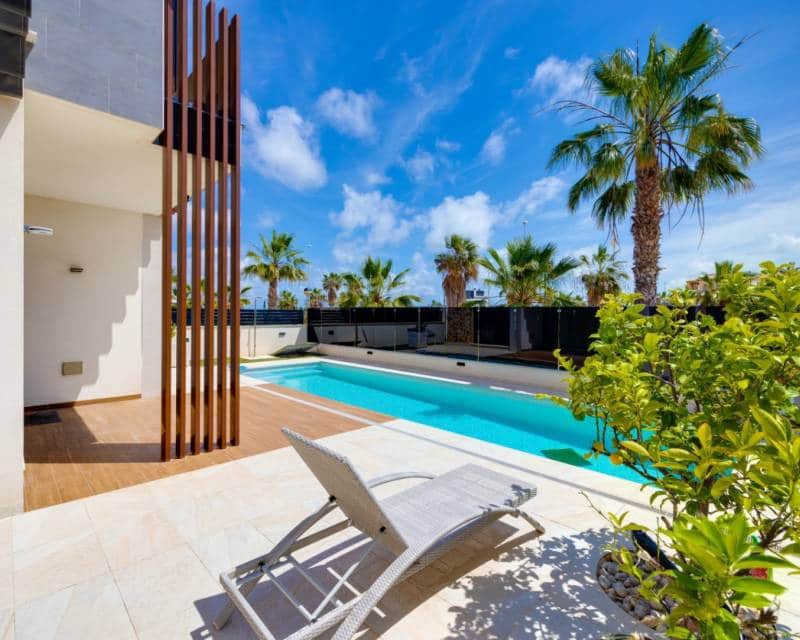 3 Zimmer Villa zu verkaufen in Orihuela Costa mit Pool Garage - 850.000 € (Ref: 10000051)