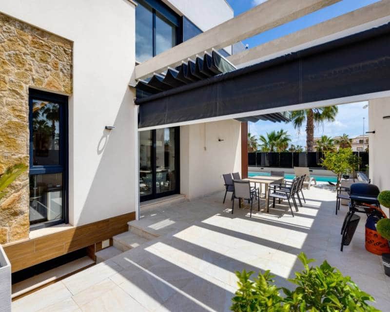 3 Zimmer Villa zu verkaufen in Orihuela Costa mit Pool Garage - 850.000 € (Ref: 10000051)