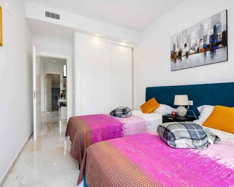 3 Zimmer Villa zu verkaufen in Orihuela Costa mit Pool Garage - 850.000 € (Ref: 10000051)