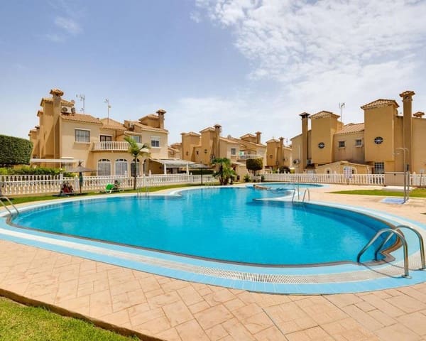 2 bedroom Townhouse for sale in Playa Flamenca, Orihuela - € 215,000 (Ref: 10000054)