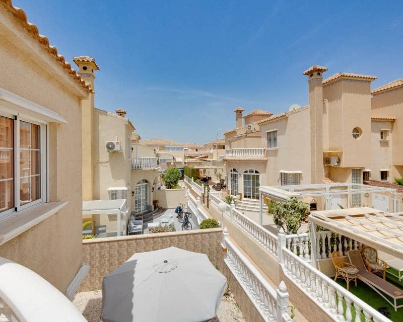 2 camera da letto Casa in vendita in Playa Flamenca - 215.000 € (Rif: 10000054)