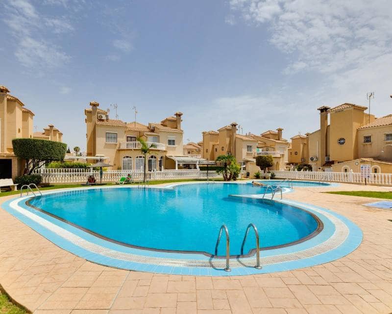 2 camera da letto Casa in vendita in Playa Flamenca - 215.000 € (Rif: 10000054)