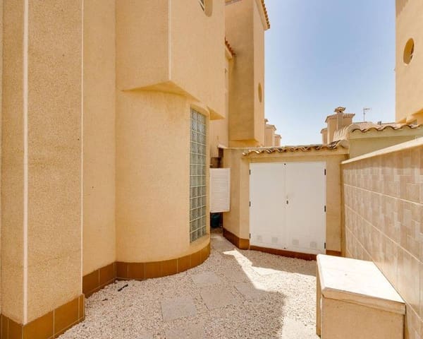 2 bedroom Townhouse for sale in Playa Flamenca, Orihuela - € 215,000 (Ref: 10000054)