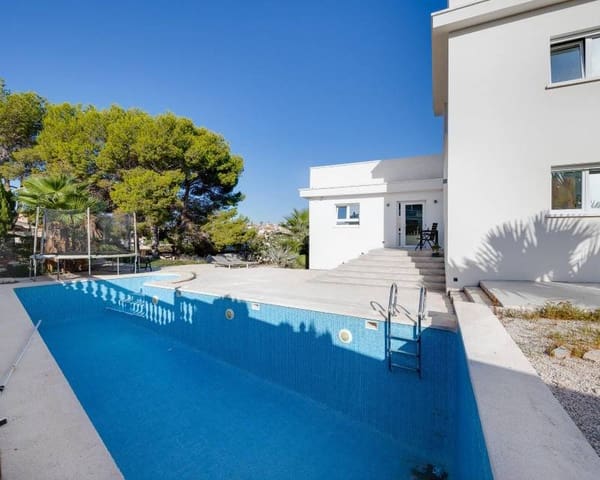 5 Zimmer Villa zu verkaufen in Ciudad Quesada, Rojales mit Pool - 549.000 € (Ref: 10000055)