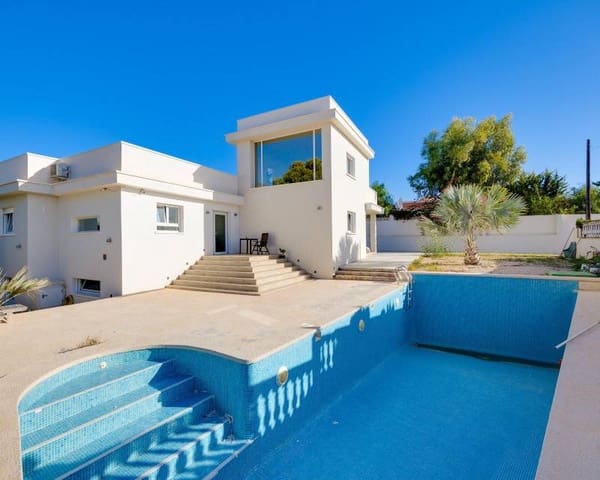 5 Zimmer Villa zu verkaufen in Ciudad Quesada, Rojales mit Pool - 549.000 € (Ref: 10000055)