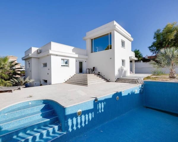 5 Zimmer Villa zu verkaufen in Ciudad Quesada, Rojales mit Pool - 549.000 € (Ref: 10000055)