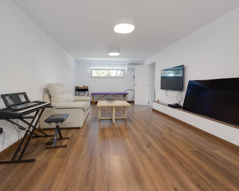 5 Zimmer Villa zu verkaufen in Ciudad Quesada mit Pool - 549.000 € (Ref: 10000055)