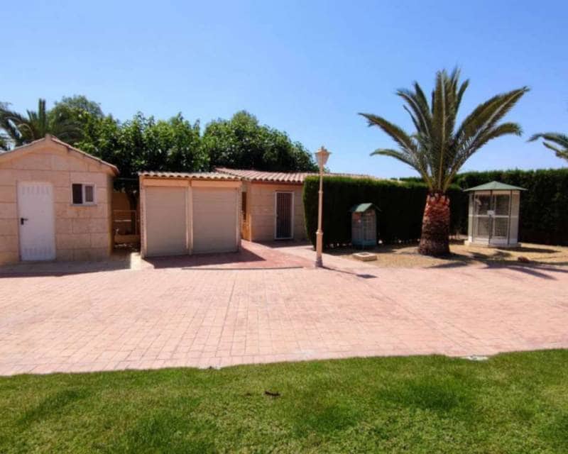 5 slaapkamer Villa te koop in Aspe met zwembad garage - € 850.000 (Ref: 10000056)