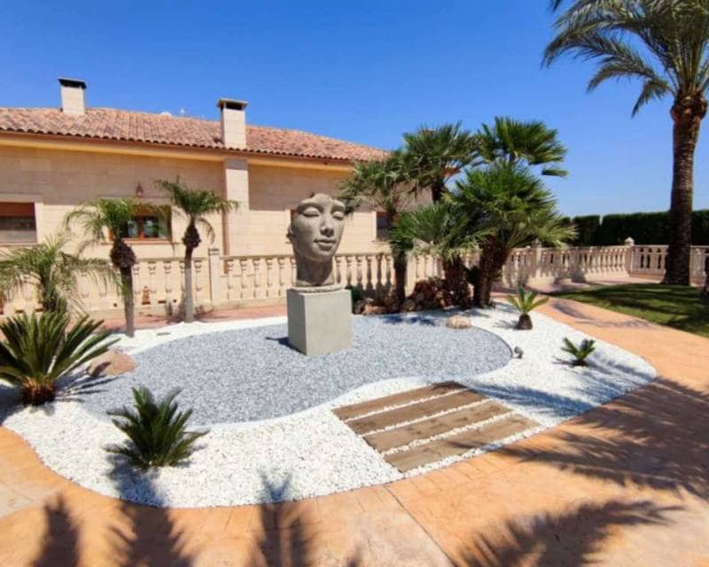 5 slaapkamer Villa te koop in Aspe met zwembad garage - € 850.000 (Ref: 10000056)