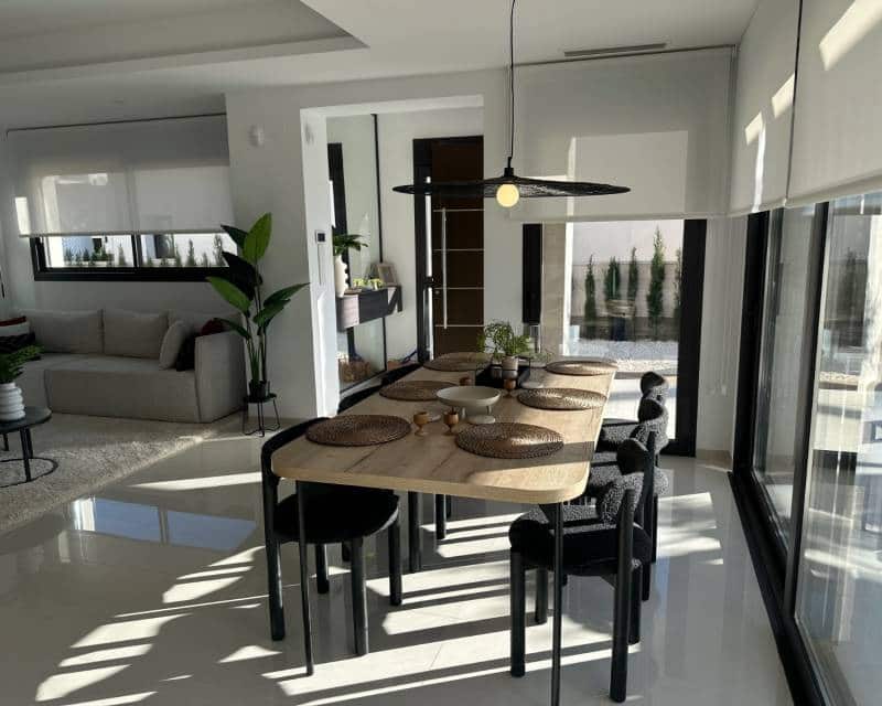 3 slaapkamer Villa te koop in Ciudad Quesada met zwembad - € 850.000 (Ref: 10000057)