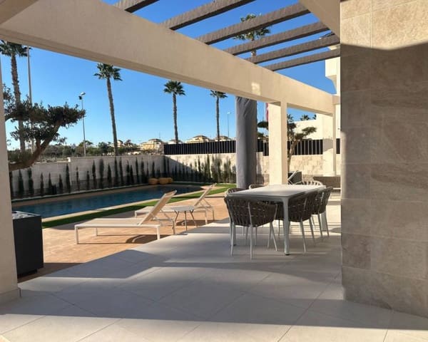3 slaapkamer Villa te koop in Ciudad Quesada, Rojales met zwembad - € 850.000 (Ref: 10000057)