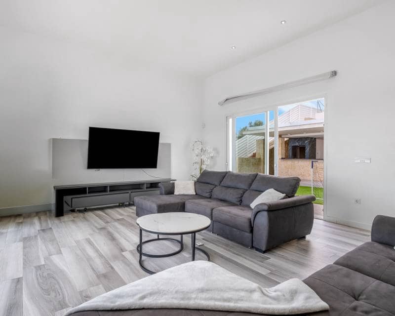 4 sypialnia Willa na sprzedaż w Algorfa z basenem - 899 000 € (Ref: 10000058)