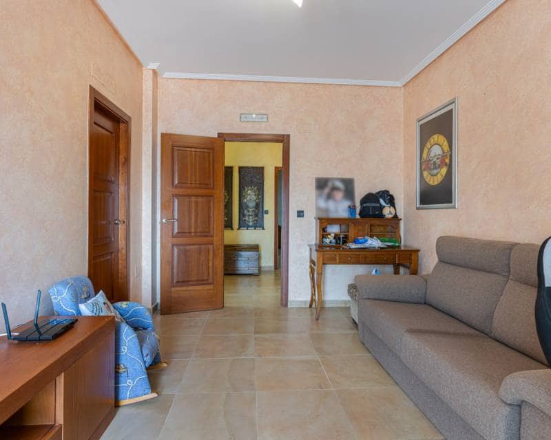4 bedroom Villa for sale in Los Montesinos with pool - € 750,000 (Ref: 10000606)