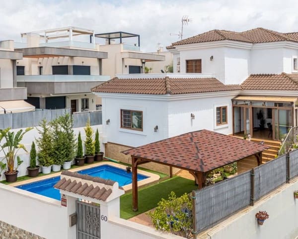 4 soverom Villa til salgs i Los Montesinos med svømmebasseng - € 750 000 (Ref: 10000606)