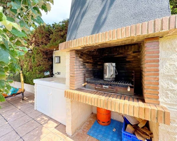 4 bedroom Villa for sale in Rocio del Mar, Torrevieja - € 656,000 (Ref: 10000991)