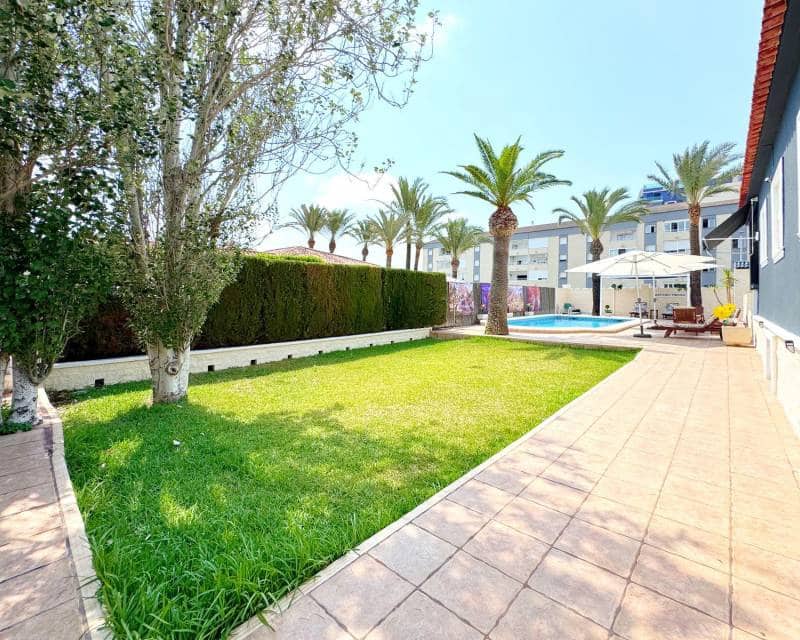 4 bedroom Villa for sale in Rocio del Mar - € 656,000 (Ref: 10000991)