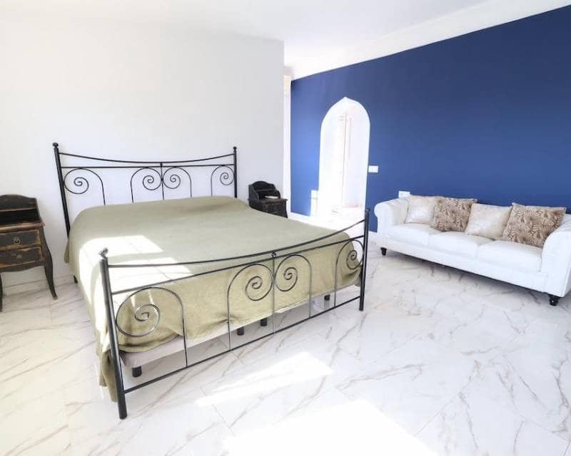 4 soverom Villa til salgs i Villamartin med garasje - € 699 000 (Ref: 10000994)