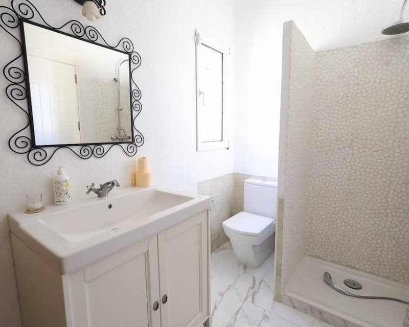 4 soverom Villa til salgs i Villamartin med garasje - € 699 000 (Ref: 10000994)