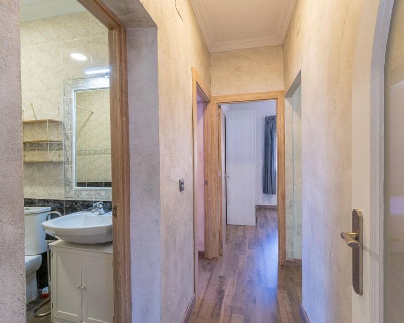 4 Zimmer Villa zu verkaufen in Torrevieja mit Pool - 530.000 € (Ref: 10000996)