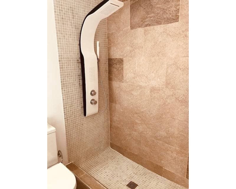 6 sypialnia Willa na sprzedaż w Ciudad Quesada z basenem garażem - 685 000 € (Ref: 10001190)