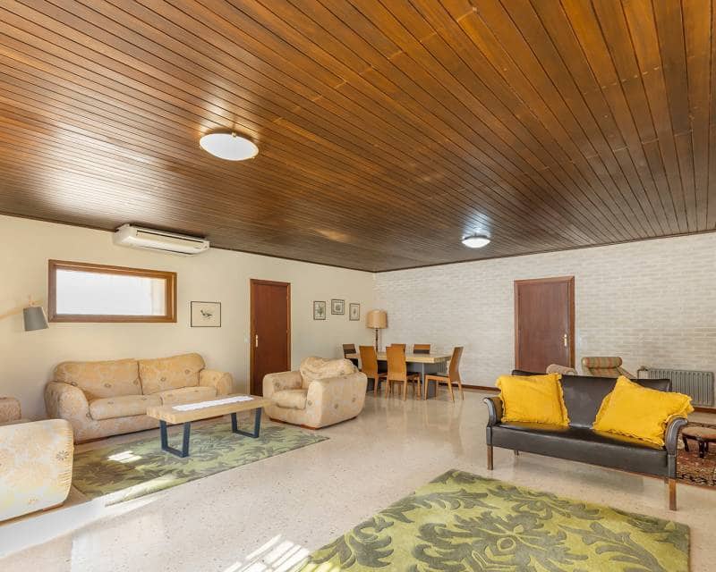 5 quarto Moradia para venda em Filipinas com garagem - 599 900 € (Ref: 10001191)