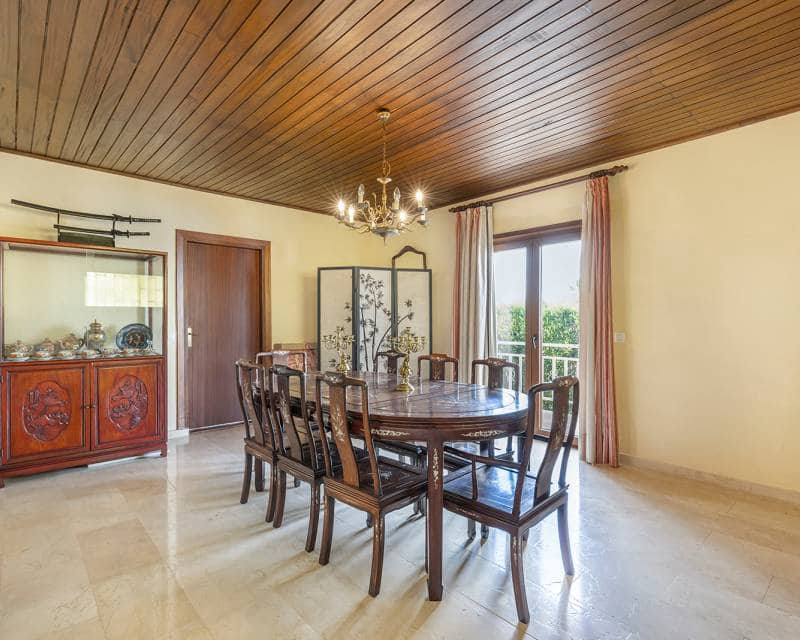 5 quarto Moradia para venda em Filipinas com garagem - 599 900 € (Ref: 10001191)
