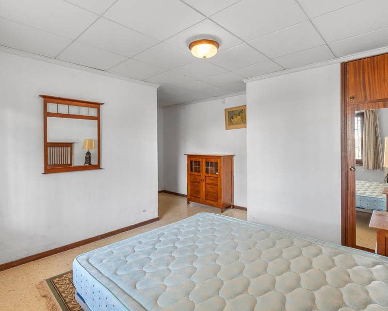 5 quarto Moradia para venda em Filipinas com garagem - 599 900 € (Ref: 10001191)