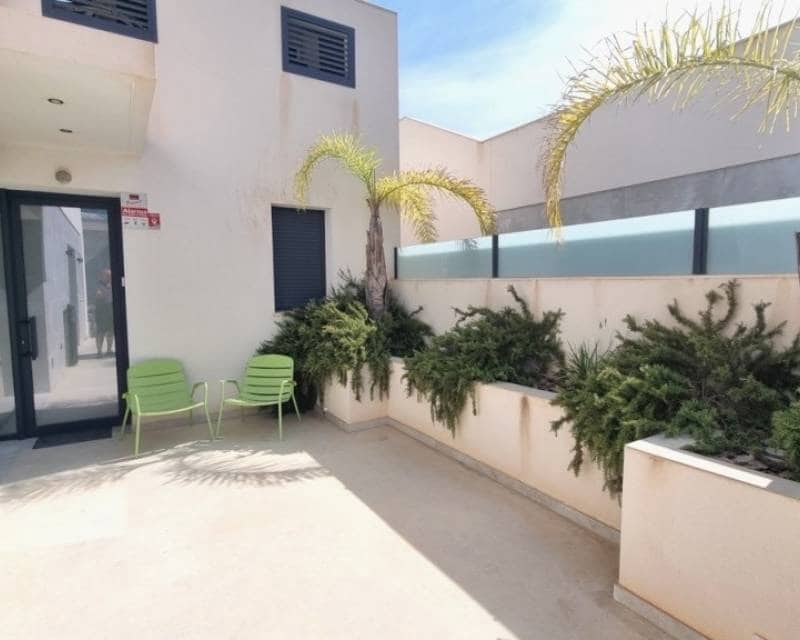4 bedroom Villa for sale in Ciudad Quesada with garage - € 660,000 (Ref: 10001193)