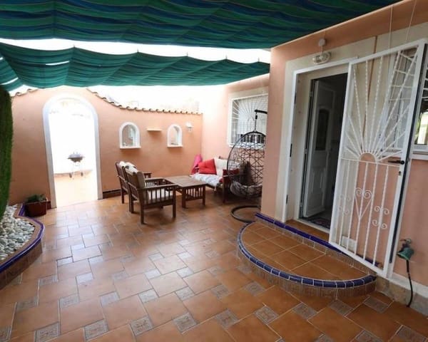 5 quarto Casa em Banda para venda em Doña Pepa, Rojales com piscina garagem - 340 000 € (Ref: 10004562)