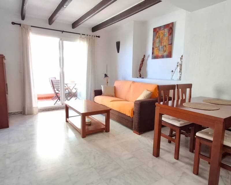 2 soveværelse Lejlighed til salg i Torrevieja med swimmingpool garage - € 254.000 (Ref: 10004563)