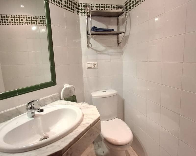 2 soveværelse Lejlighed til salg i Torrevieja med swimmingpool garage - € 254.000 (Ref: 10004563)
