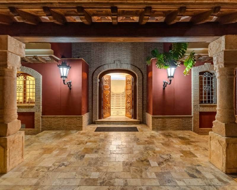 5 Zimmer Villa zu verkaufen in Campoamor mit Pool - 1.250.000 € (Ref: 10004564)