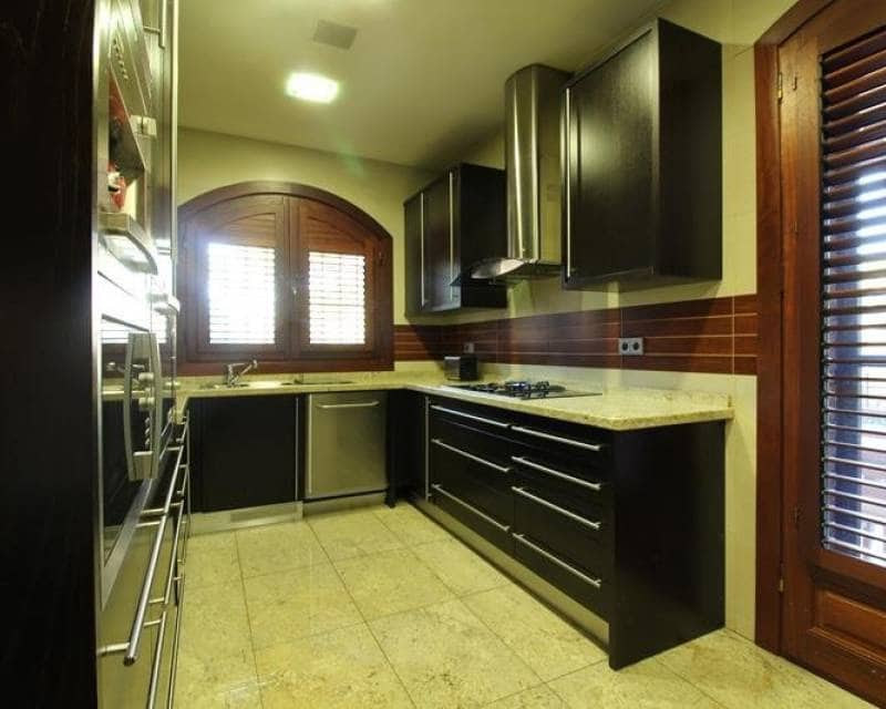 5 Zimmer Villa zu verkaufen in Campoamor mit Pool - 1.250.000 € (Ref: 10004564)